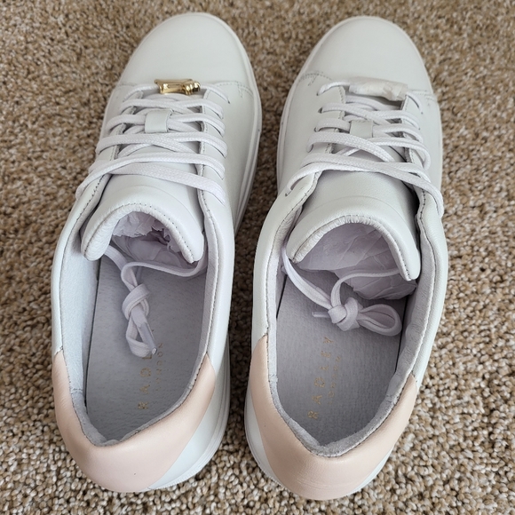 ♥️NWT❤️ RADLEY LONDON WOMENS SNEAKERS - Picture 7 of 12